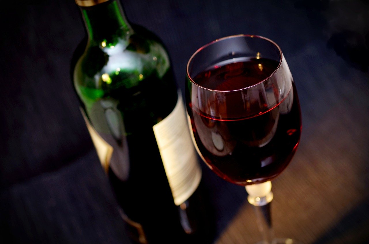 Jak dobierac wino do jedzenia